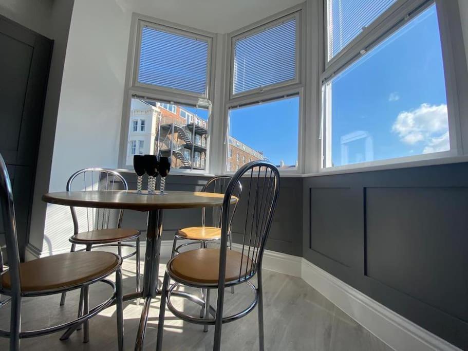 Апартаменты Brooklands Filey Seaside Retreat Flat 4 Экстерьер фото